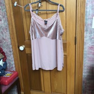 Torrid dusty pink tank top